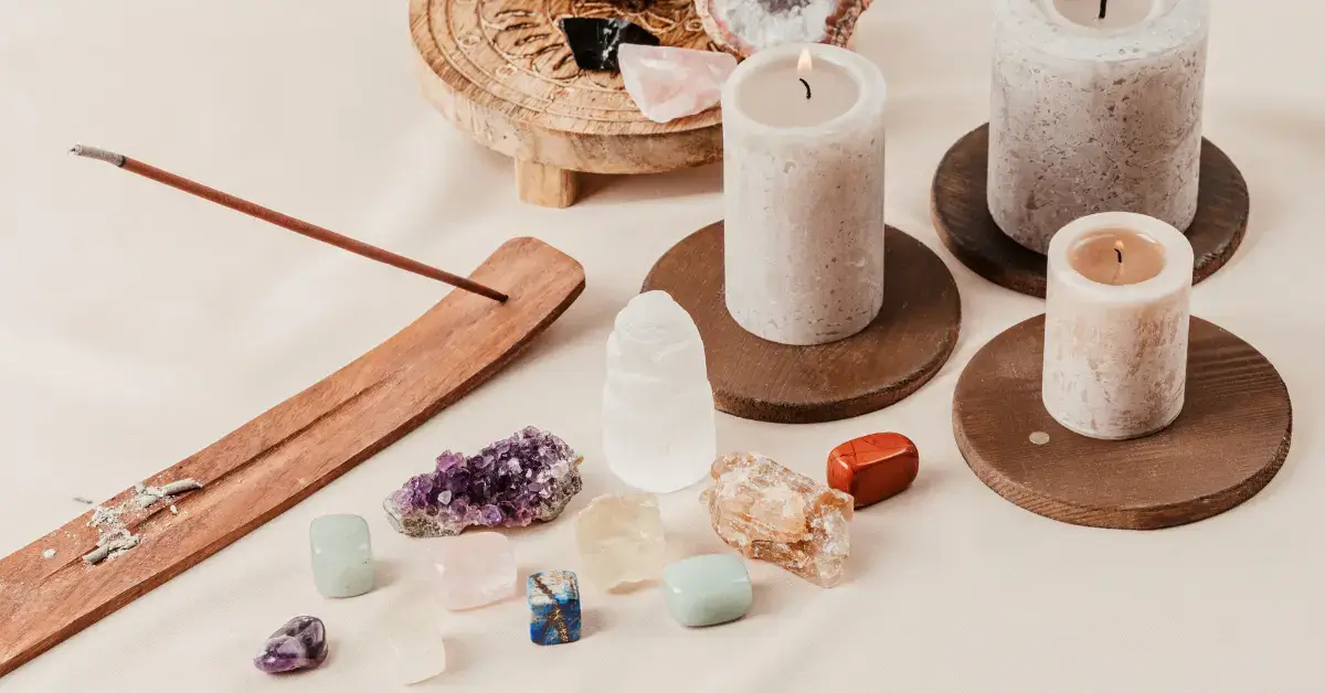 10 Crystals For Meditation You Must Have 2024 1 Crystals For Meditation: crystals and candles stay on the table