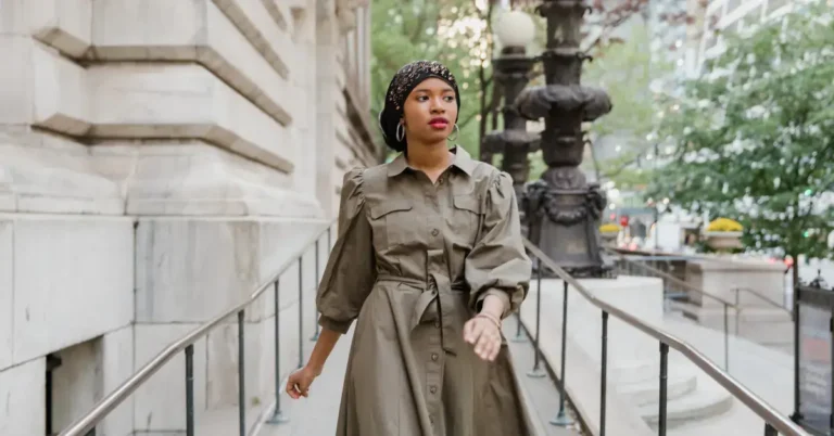 20+ Modest Spiritual Fashion Outfits You Will Love 2024 109 Modest Spiritual Fashion: a woman wear a long jacket in beige